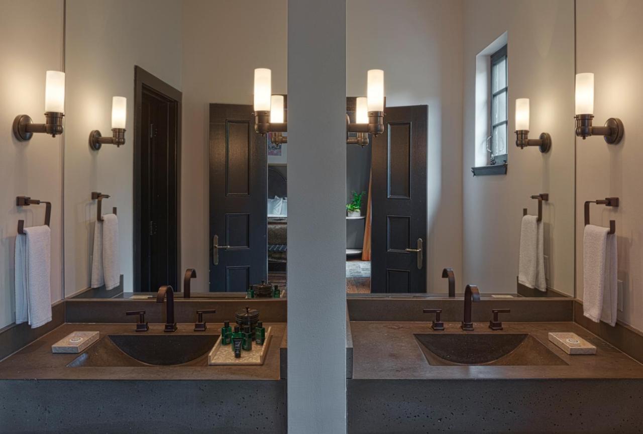 Hotel Domestique Travelers Rest Luaran gambar